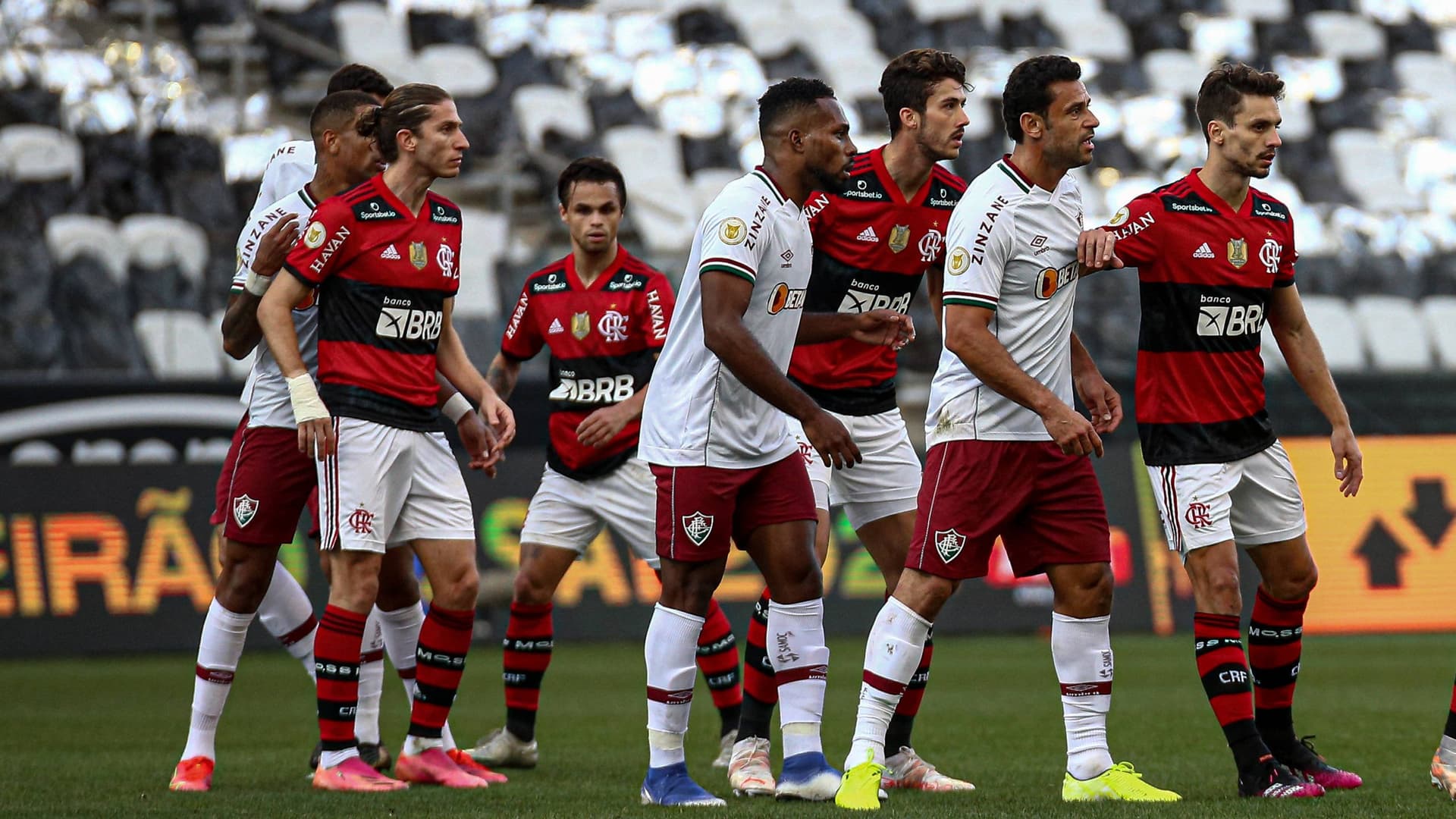 Clássico FlaFlu encerra temporada de jogos emocionantes entre as duas equipes