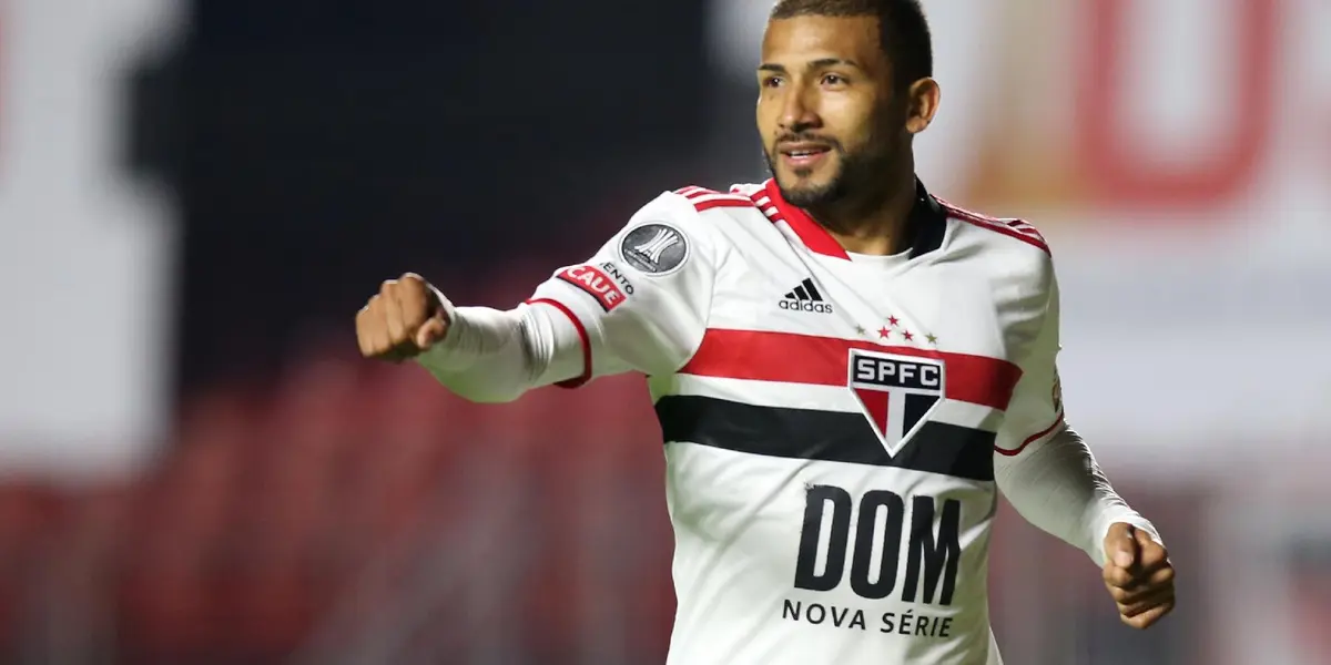 Clube busca driblar situação financeira para poder contratar novos jogadores para 2022