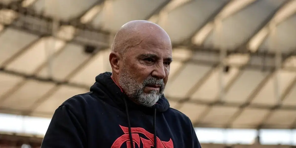 Clube busca reforços para o meio de campo