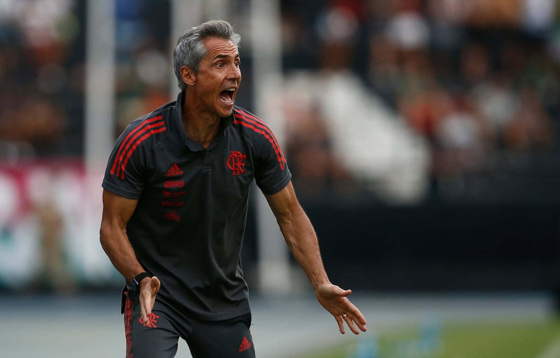 Clube carioca entrou em crise com comissão técnica