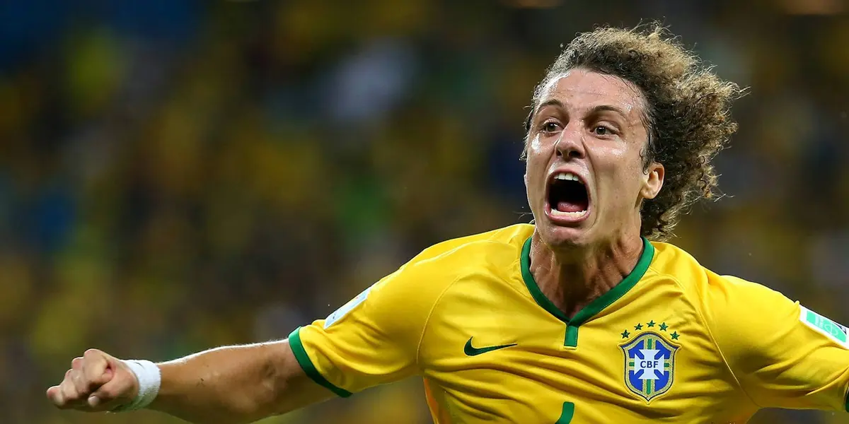 Clube concorre com time turco pela contratação do defensor