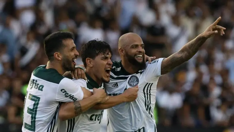 Clube da Liga Norte-Americana adquiriu os direitos do atleta