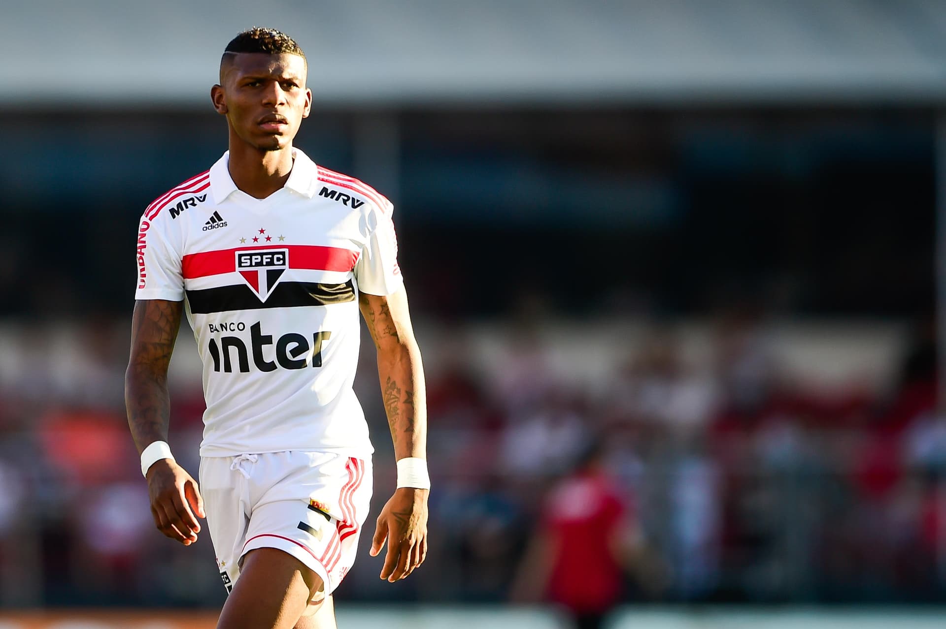 Clube mineira visa fortalecer seu elenco, mas São Paulo já tomou a decisão