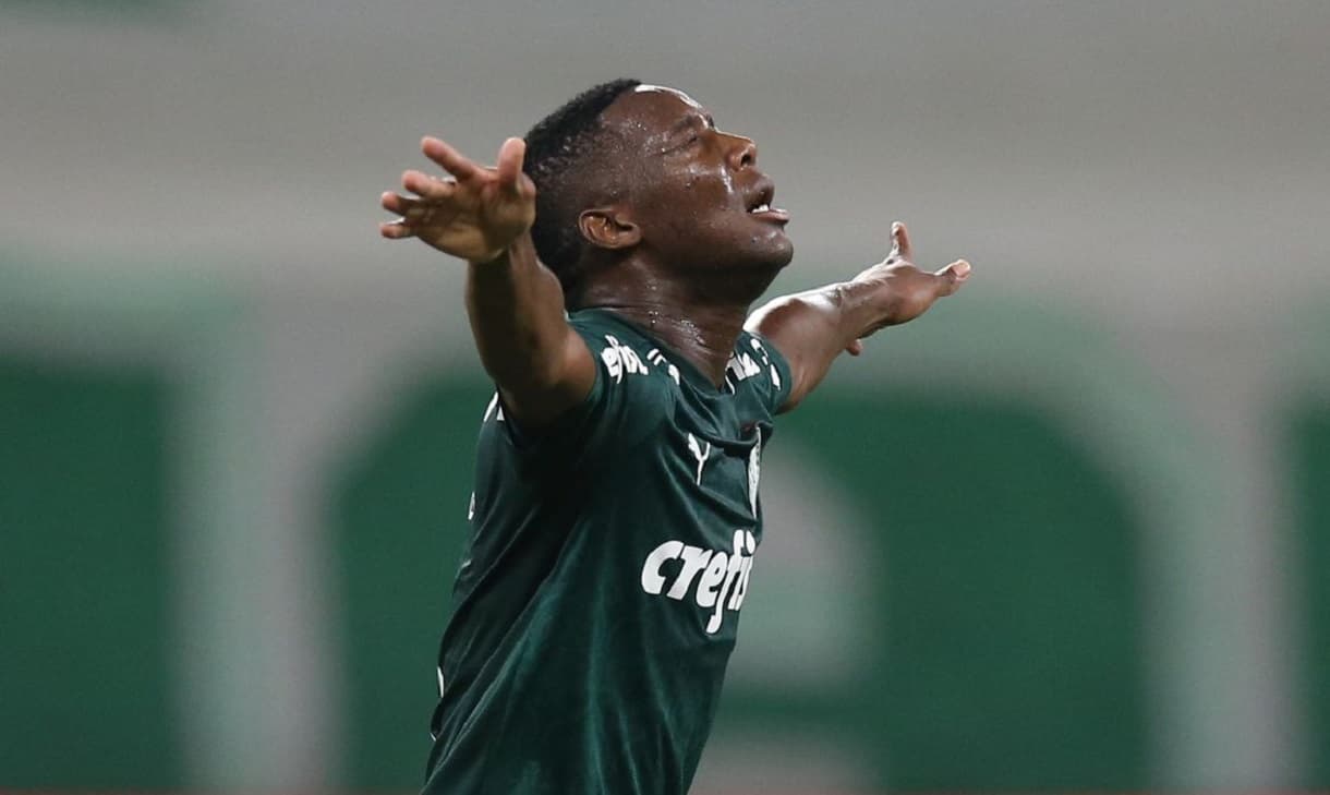 Clube prepara um time em tempo recorde para Luís Castro estrear no Brasileiro