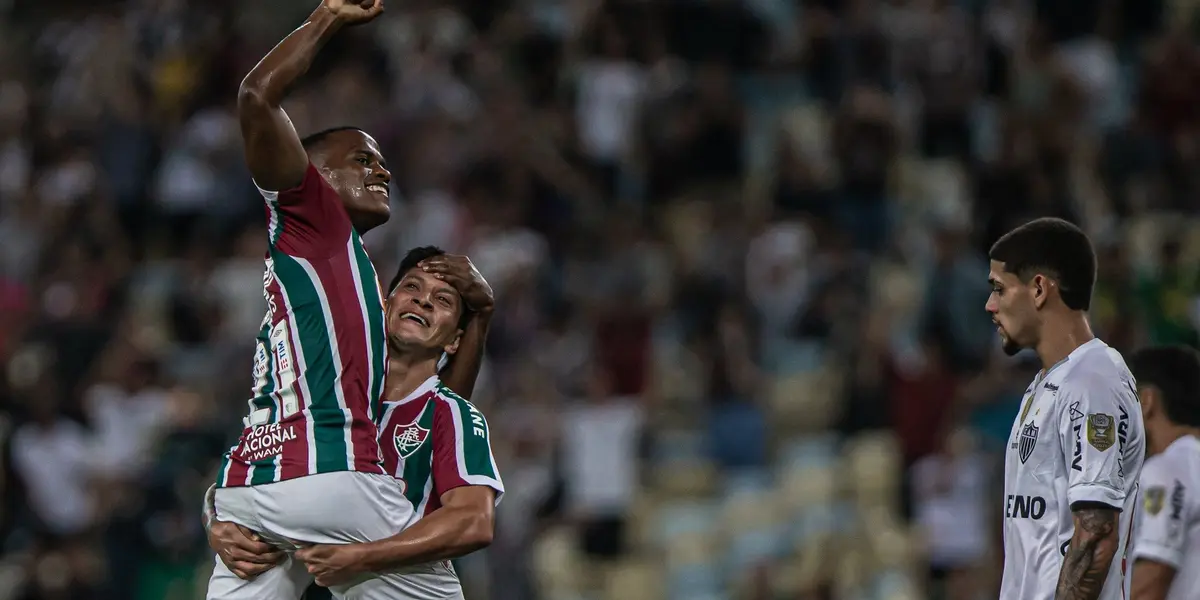 Com gol sacramentador de Fred, Fluminense passeia pelo Corinthians