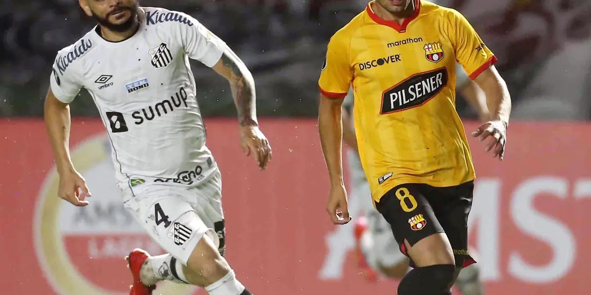 Com gols de Díaz e Montaño, a seleção equatoriana venceu o Brasil por 3 a 1 e levou o Grupo C da Copa Libertadores
