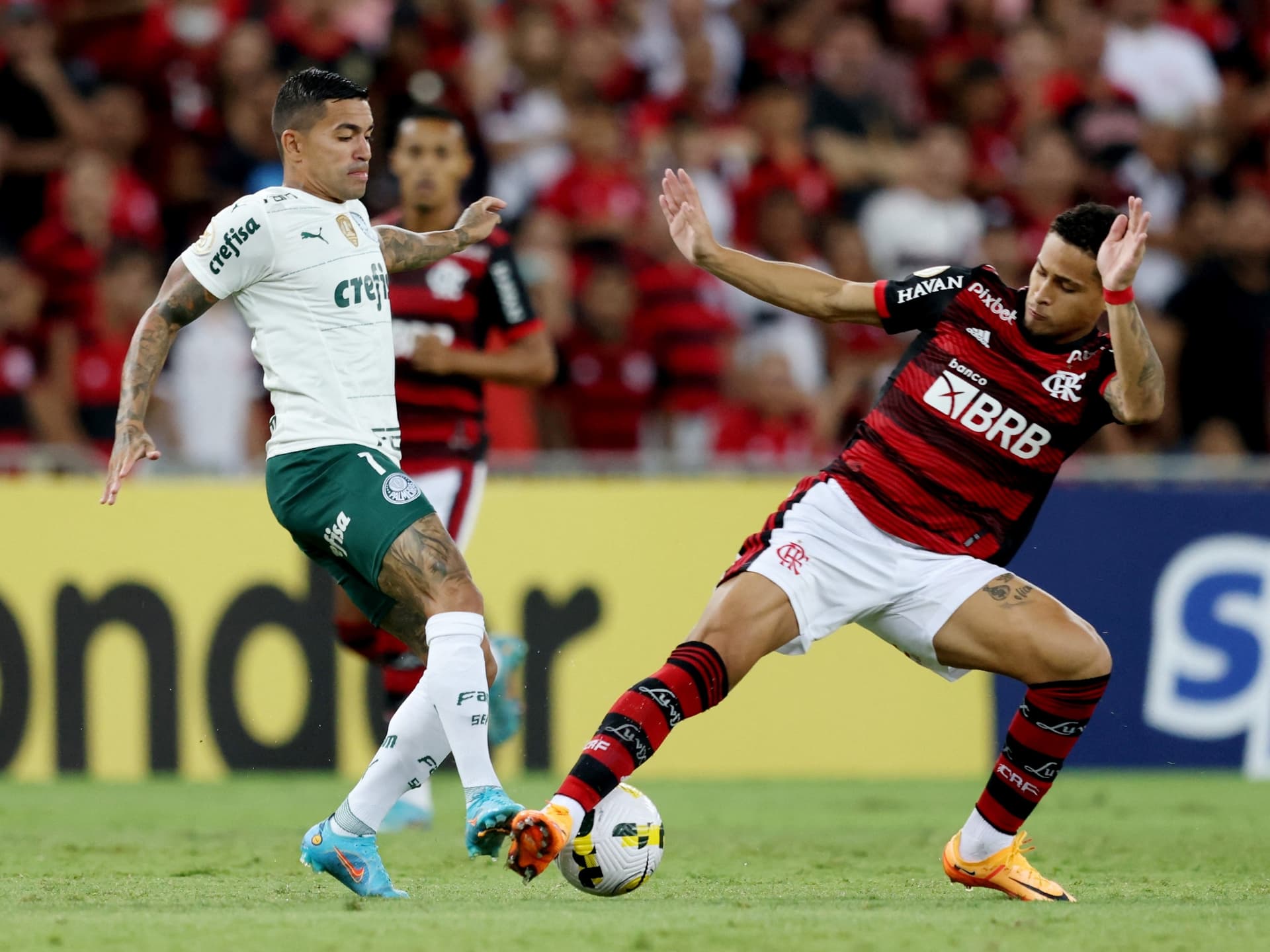 Com o time reserva em campo, Dorival Júnior sai satisfeito de São Paulo com um ponto na bagagem