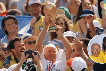 Com uma grande história ao lado de Zagallo, essa foi a reação de Ronaldinho Gaúcho após saber da morte do ex-treinador