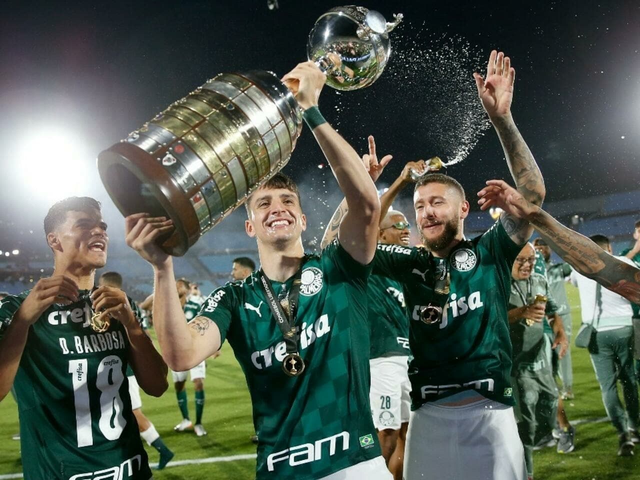 Com uma lista de 27 jogadores, o time verde enfrentará no dia 8 de fevereiro o vencedor do duelo entre o Monterrey do México e o egípcio Al Ahly, campeão da África.