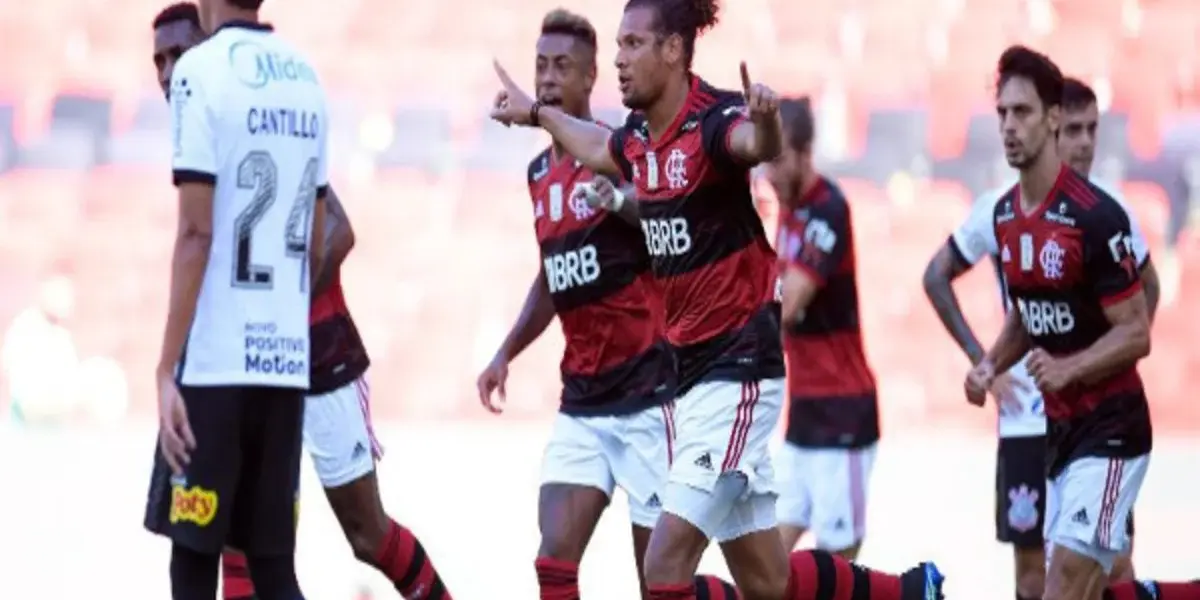 Conselheiros do Flamengo convocam protestos contra a atual diretoria