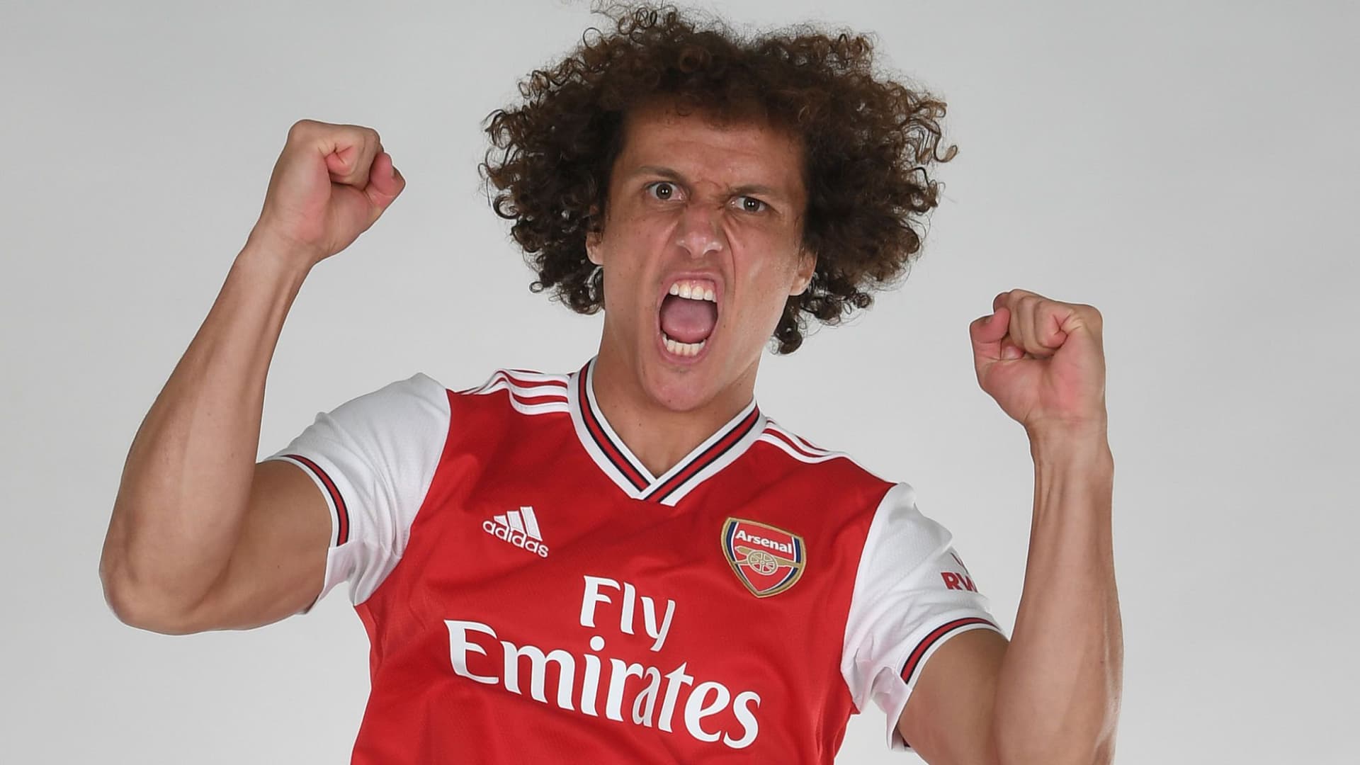 Conversas se intensificam entre Flamengo e David Luiz após recusa do defensor ao Benfica