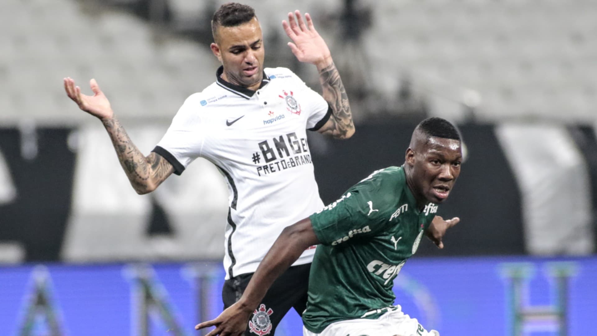 Corinthians e Palmeiras fazem clássico pelo Brasileirão e números do Derby Paulista acirram a rivalidade