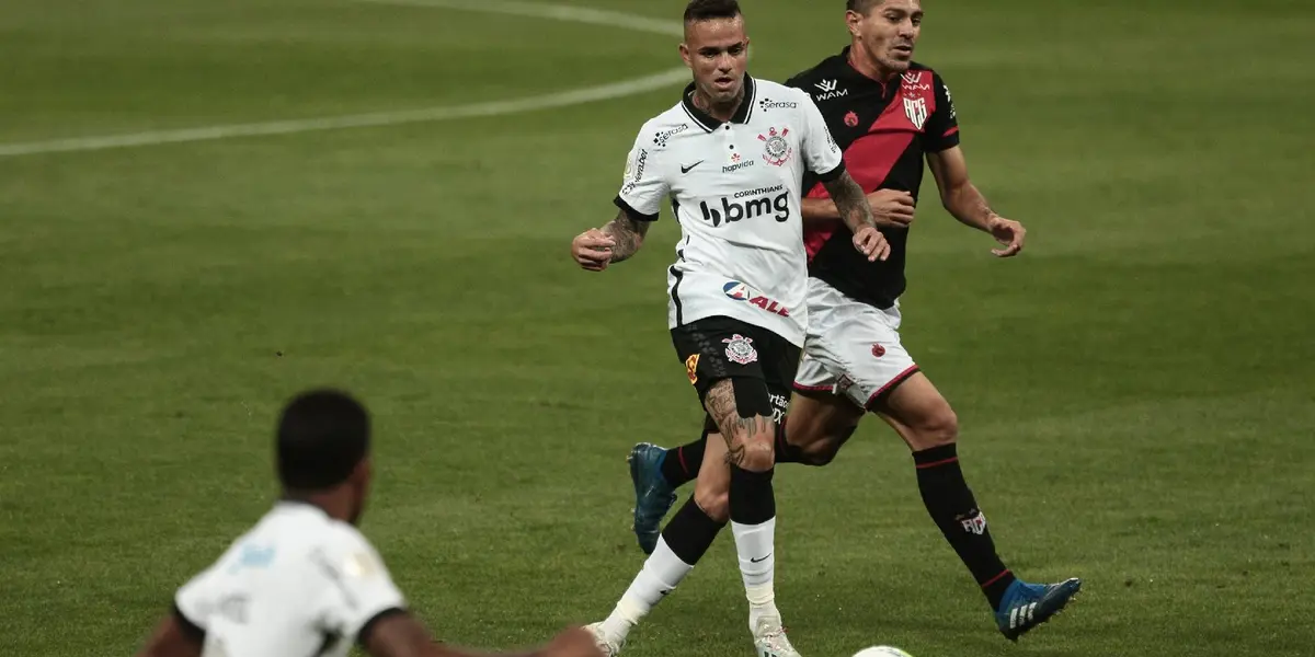 Corinthians faz sua estreia no Brasileirão 2021 com Sylvinho no comando