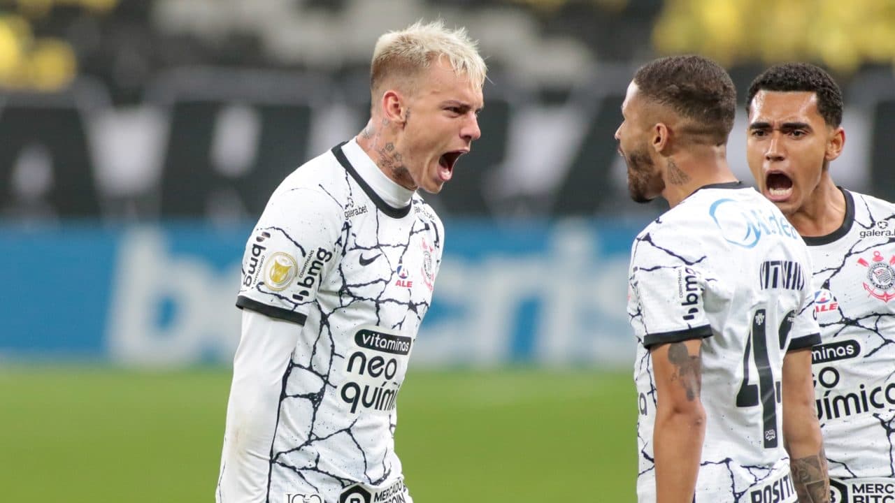 Corinthians pode encerrar a sua busca por um centroavante de uma forma inusitada