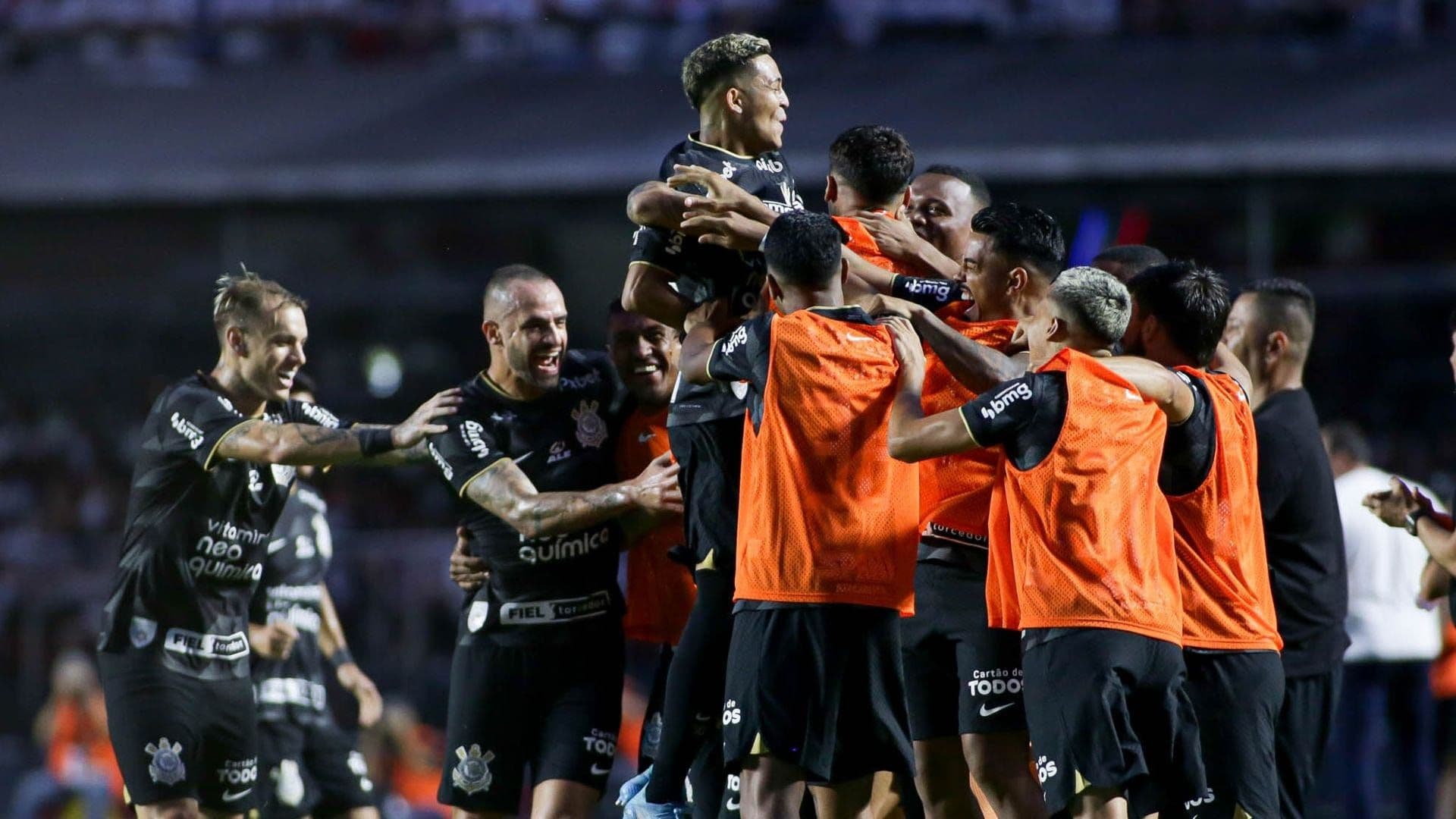Corinthians terminou a primeira etapa empatando com o Liverpool-URU
