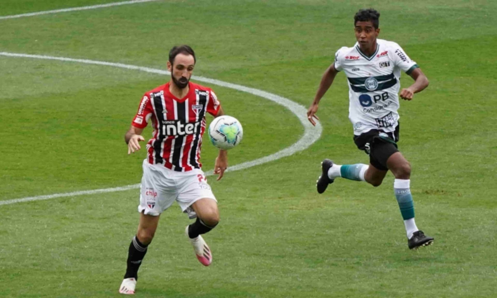 Coritiba e São Paulo se enfrentam pela terceira rodada do Campeonato Brasileiro neste sábado, às 16h30 (de Brasília), no Couto Pereira