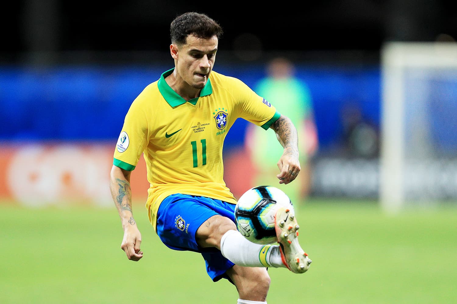 Coutinho teve atuações brilhantes vestindo a Amarelinha no Mineirão