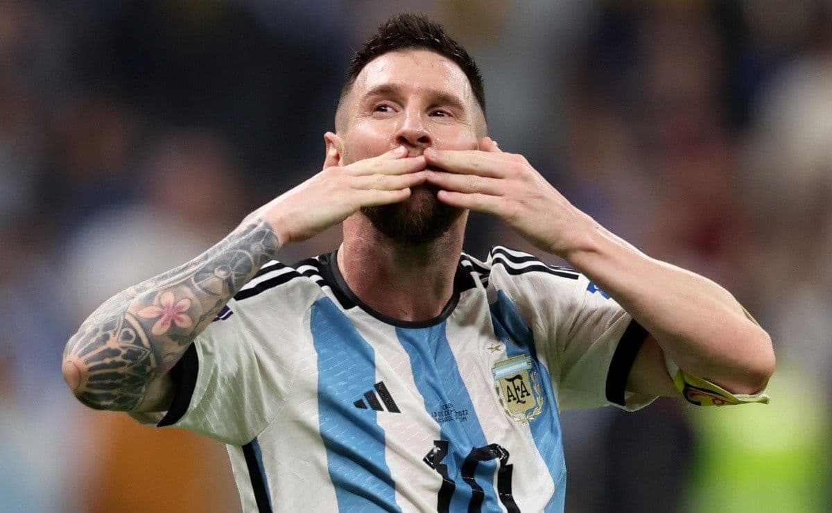Craque argentino conversou com Suárez sobre uma possível transferência para a equipe gaúcha