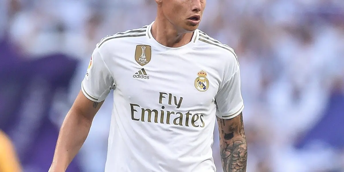 Craque colombiano rescindiu o seu contrato com o Olympiacos, da Grécia