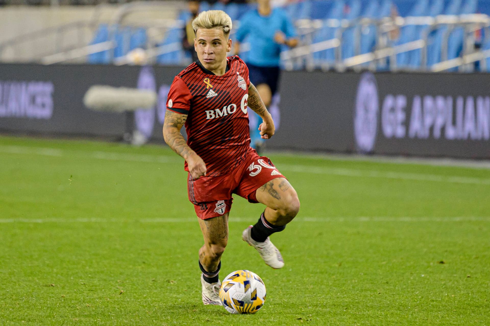 Craque da Venezuela, Soteldo estaria disposto a voltar ao Brasil após tristeza na MLS e Palmeiras e Flamengo disputam sua preferência