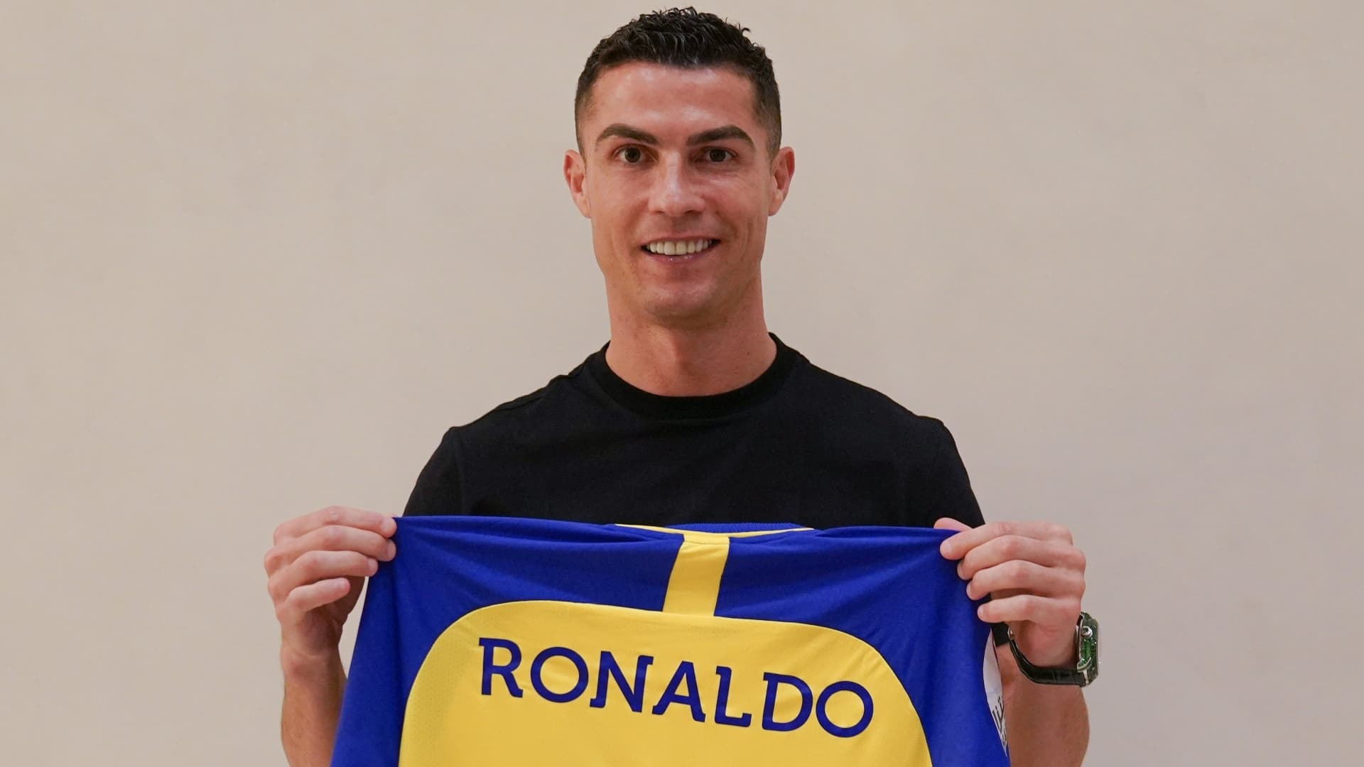 Craque defendeu o português, que foi seu companheiro de clube na Europa