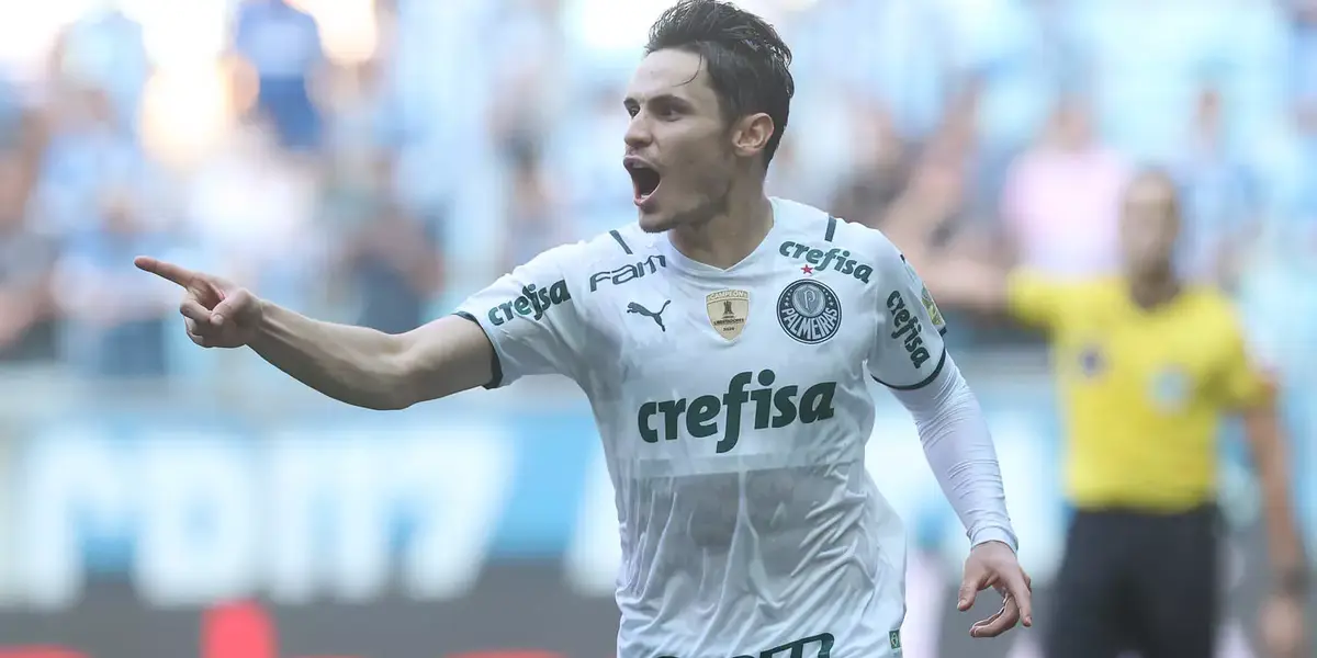 Craque do Palmeiras, Raphael Veiga foi poupado diante do Emelec