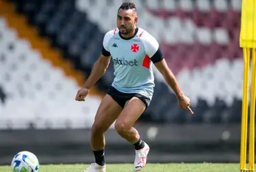 Craque francês não poderá entrar em campo contra o Palmeiras