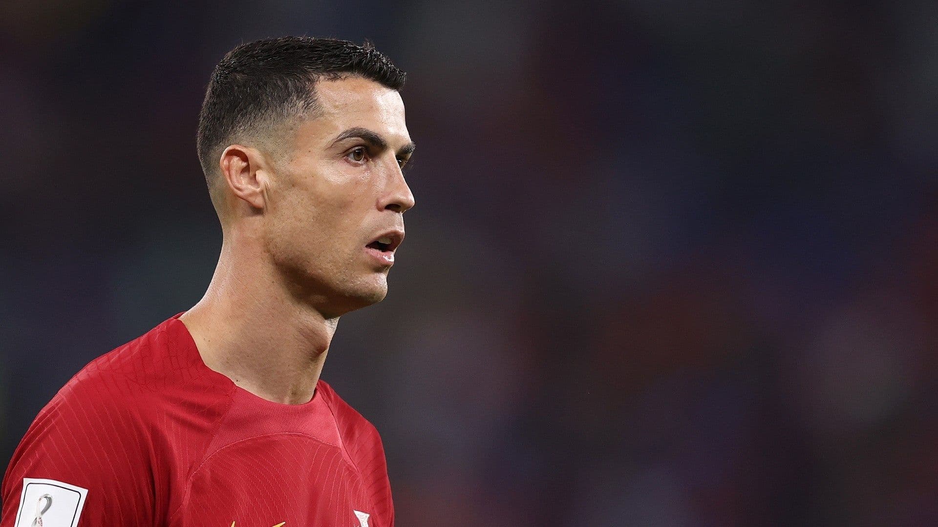 Cristiano Ronaldo teve a negociação com o Al Nassr intermediada por um amigo e não por seu empresário