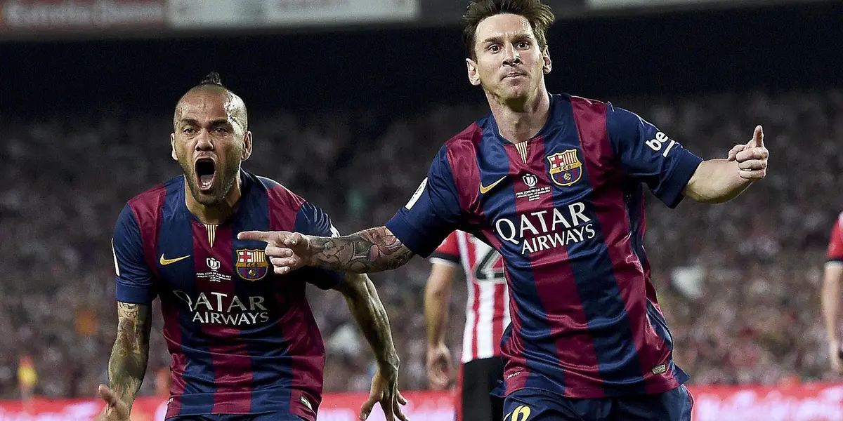Dani Alves mais uma vez se referiu ao futuro de Lionel Messi e expressou seu desejo de vê-lo jogar novamente com a camisa do Barcelona nos últimos anos de sua carreira.8