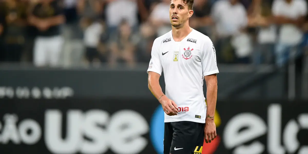 Danilo Avelar se envolveu em polêmica nas redes sociais