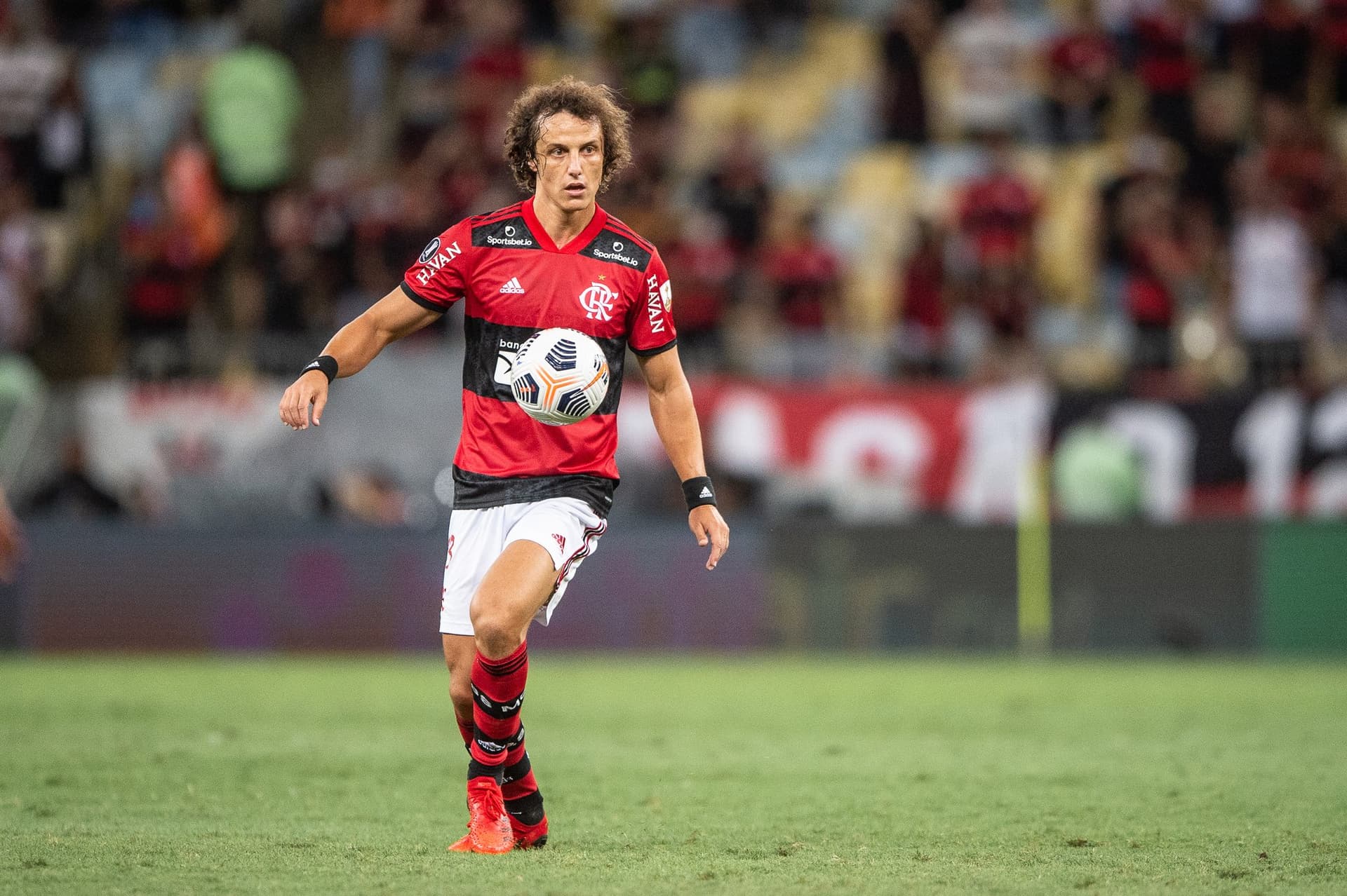 David Luiz fez sua estreia pelo Flamengo como titular em plena semifinal de Copa Libertadores