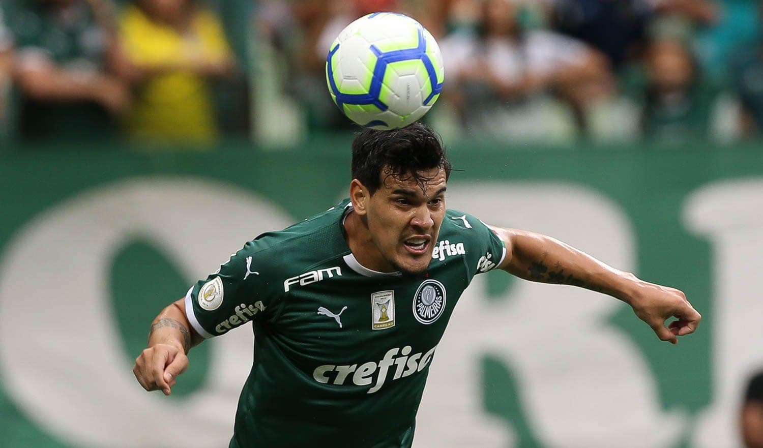 Defensor do Palmeiras relembrou de embates contra o rubro-negro e disse o que espera da partida