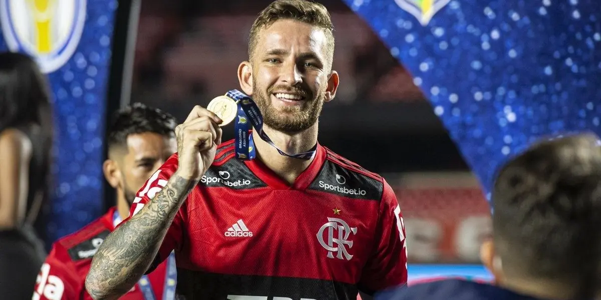 Defensor surpreendeu o futebol com nova aparência