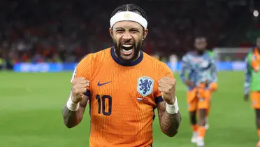 Depay tem compromisso importante antes da final (Foto: Holanda)