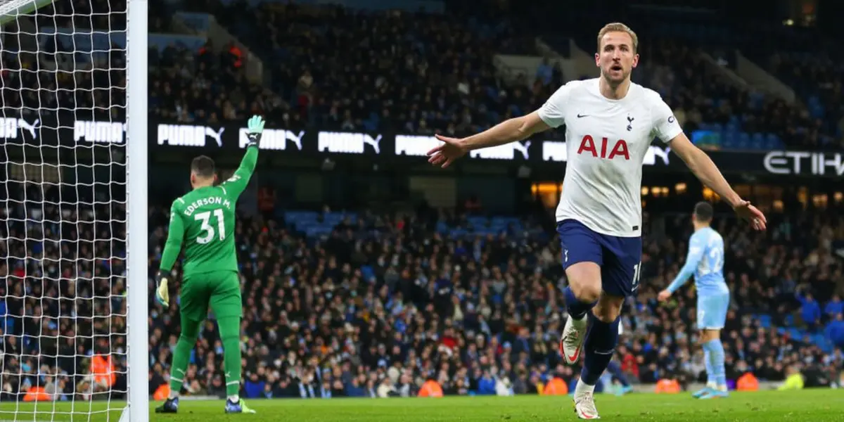 Derrota por 3-2 coloca Liverpool mais perto do topo