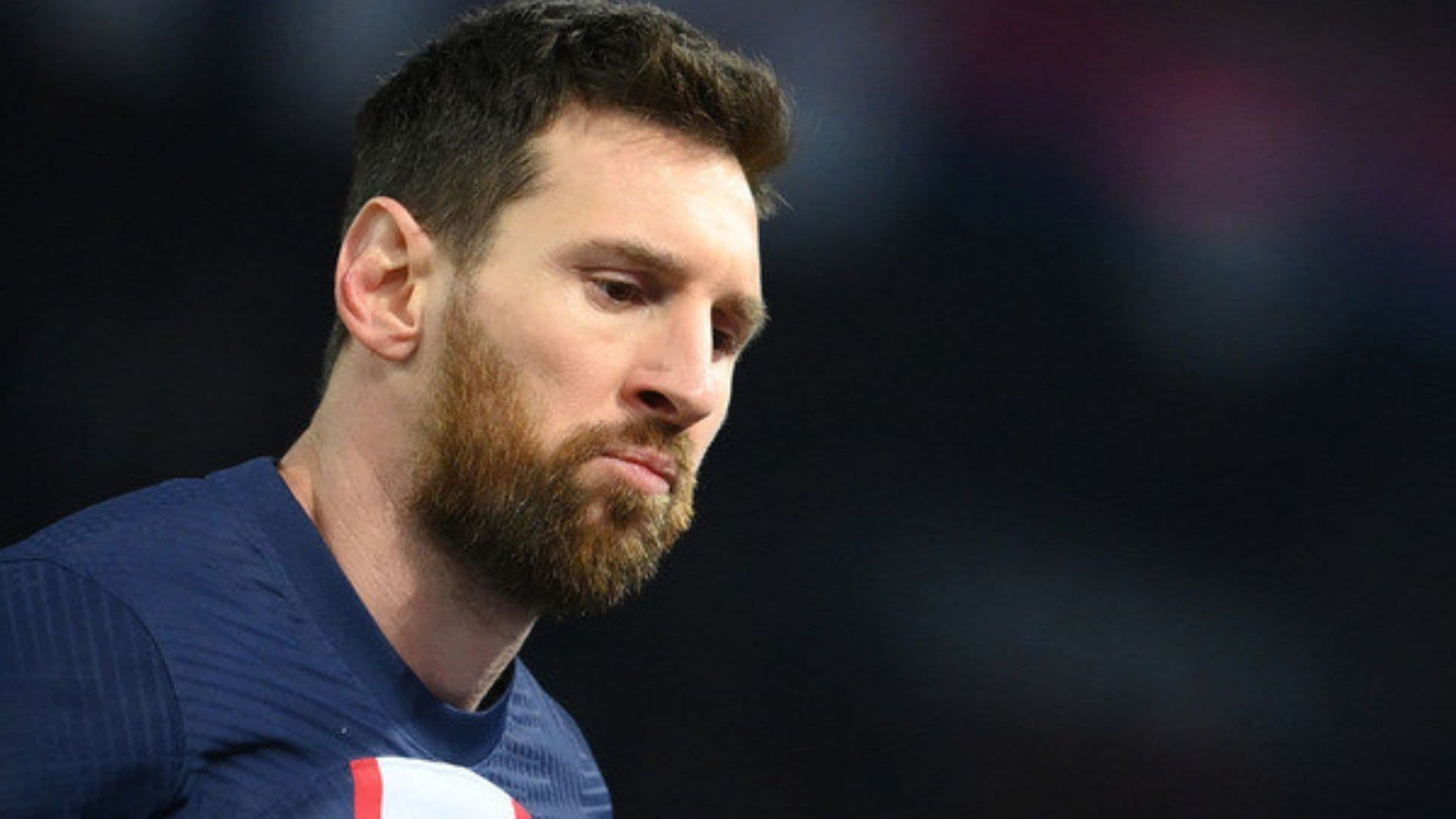 Desde que voltou campeão Mundial, Messi tenta recuperar o ritmo no PSG