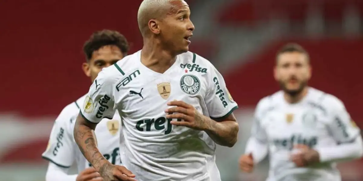 Deyverson ganha a confiança dos torcedores fora de campo com torcedor que é símbolo do clube