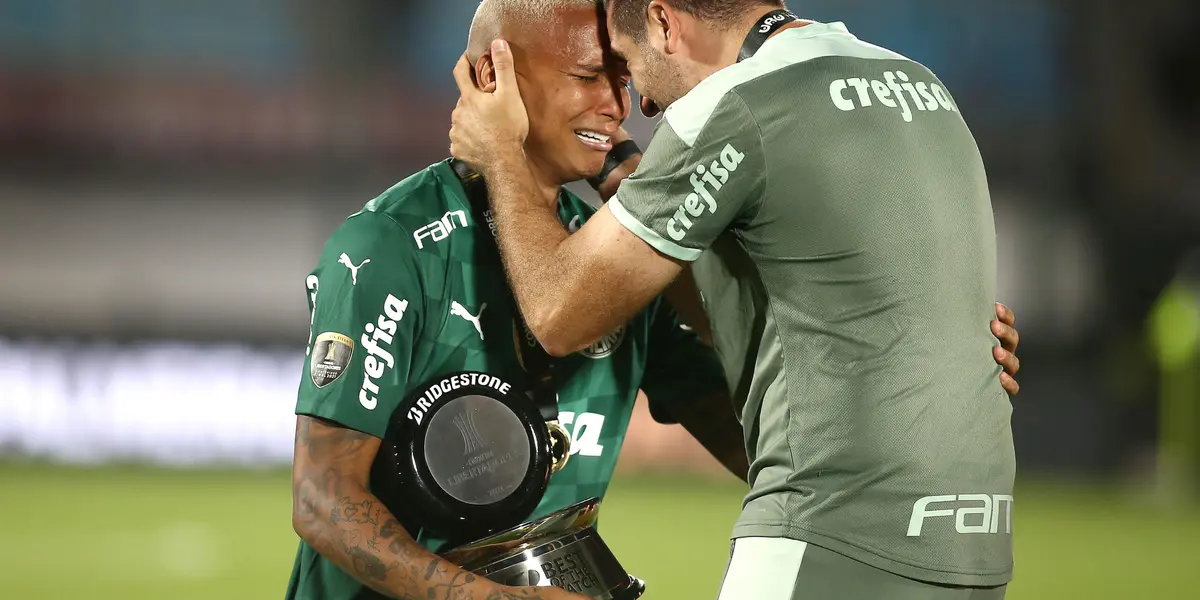 Deyverson marcou o gol do título da Copa Libertadores 2021, mas tem futuro incerto para o próximo ano