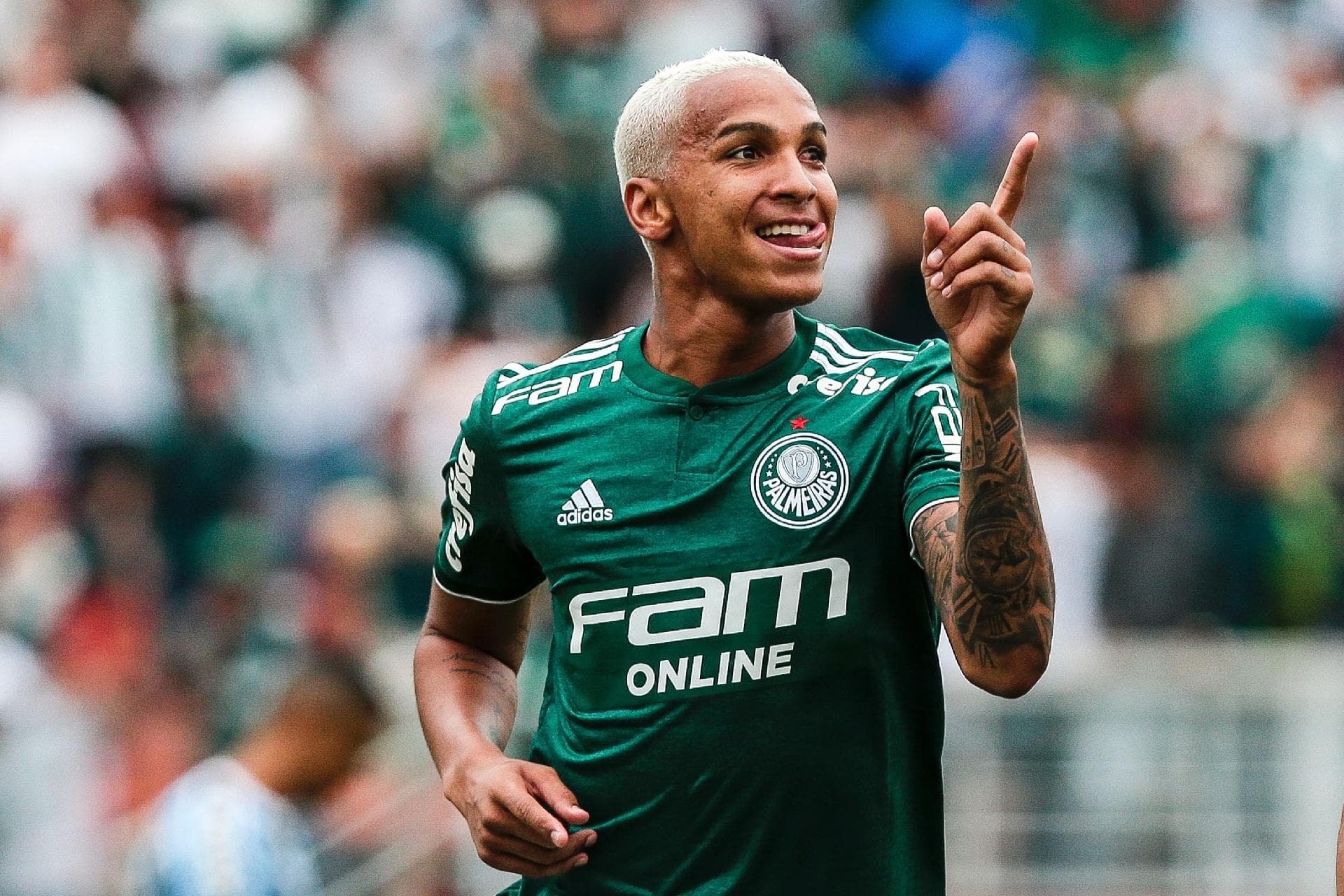 Deyverson volta, mas não sabe se jogará pelo Palmeiras