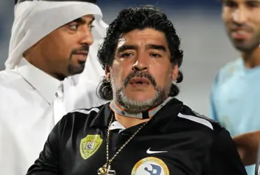 Diego Armando Maradona é um ídolo na Argentina e as homenagens não o impedem de alcançar o lembrado campeão mundial com o albiceleste na Copa do Mundo de 1986, no México