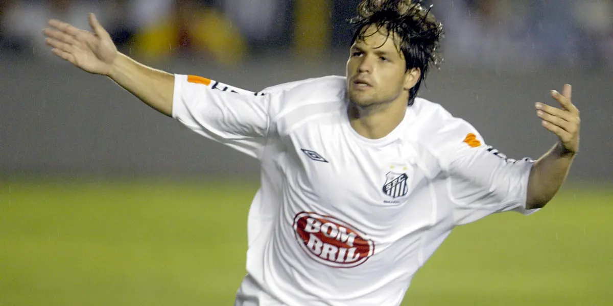 Diego Ribas pisou no símbolo do São Paulo durante a histórica vitória do Santos nas quartas-de-final do Campeonato Brasileiro de 2002