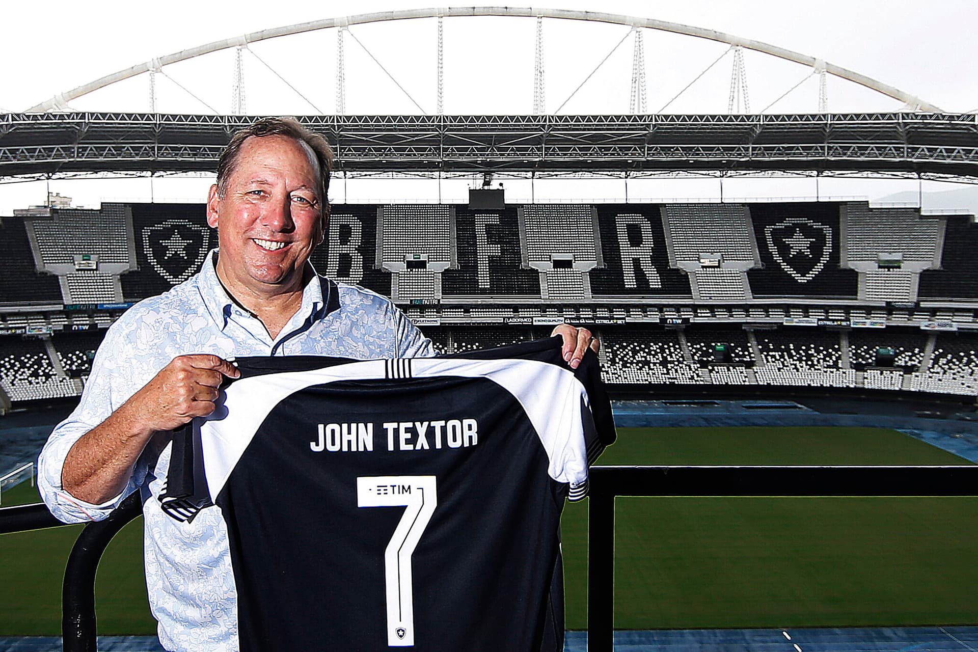 Dinheiro será usado para arrumar as contas do clube e, talvez, para alguma contratação