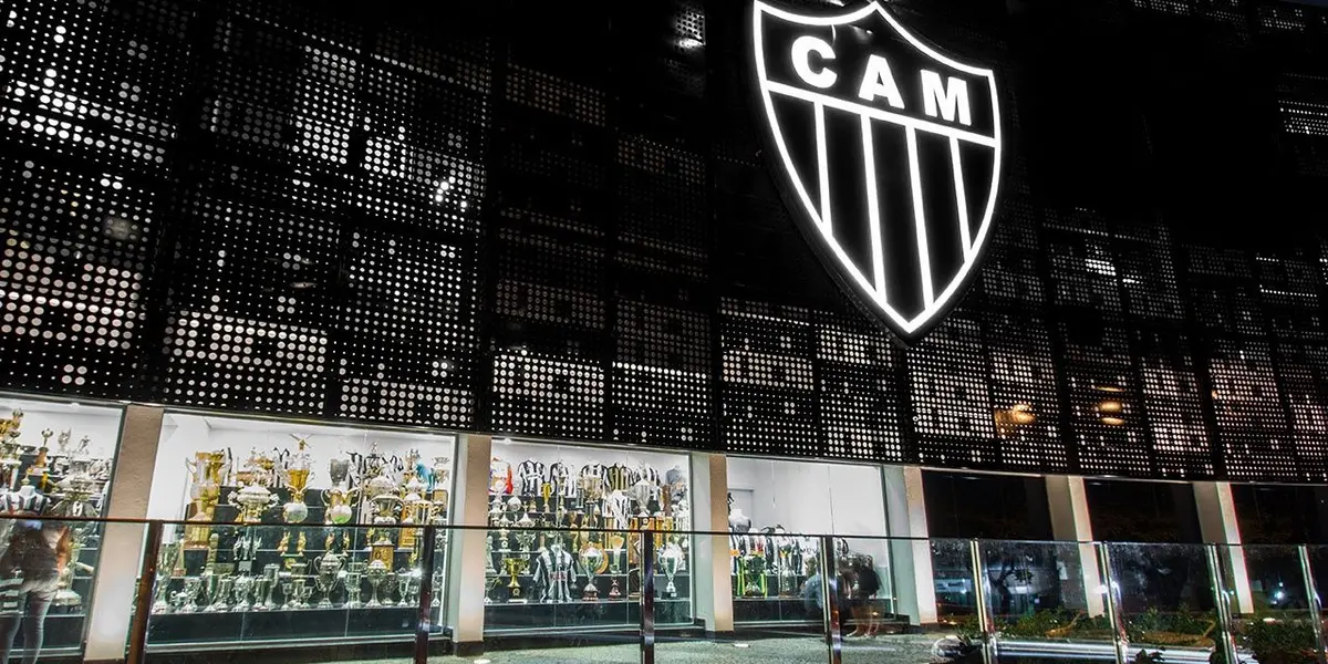 Diretor do Galo reclamou sobre gol de Arrascaeta que desclassificou a equipe