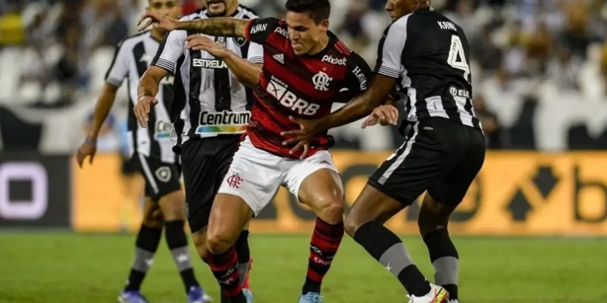 Diretoria do Flamengo se incomodou com o fato de que rival se aproximou em qualidade