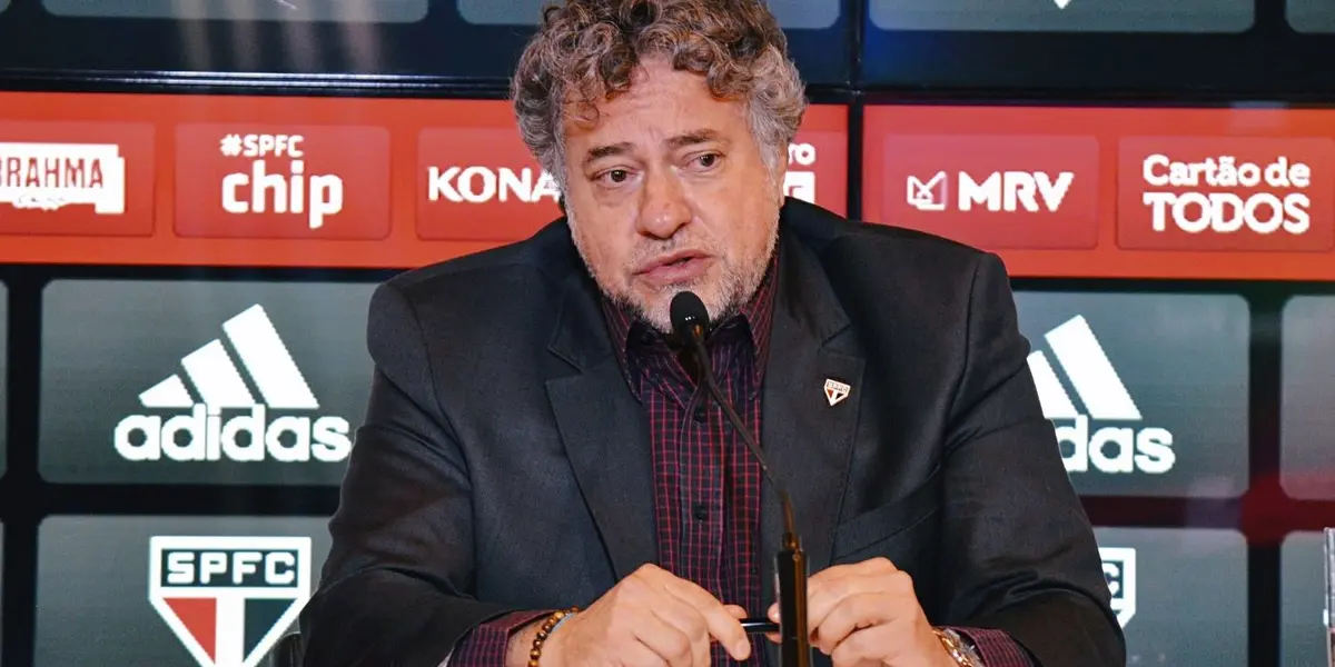 Dirigente esteve presente em homenagem para Pelé