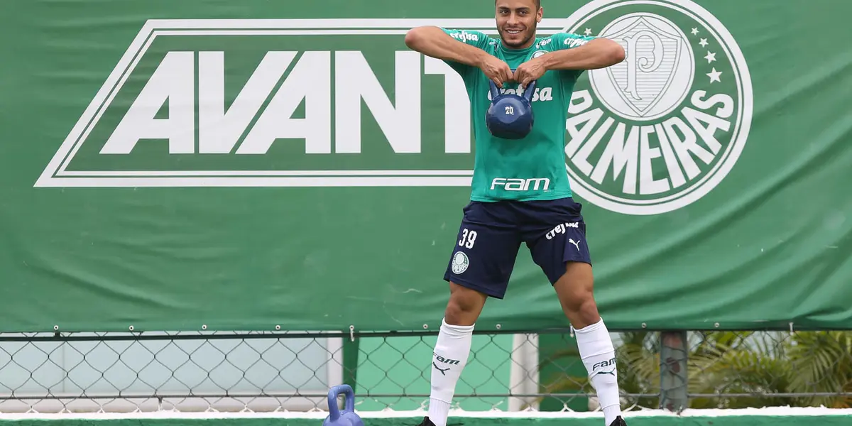 Dois anos atrás, Arthur Cabral foi desprezado pelo Palmeiras e dá resposta com convocação para a seleção