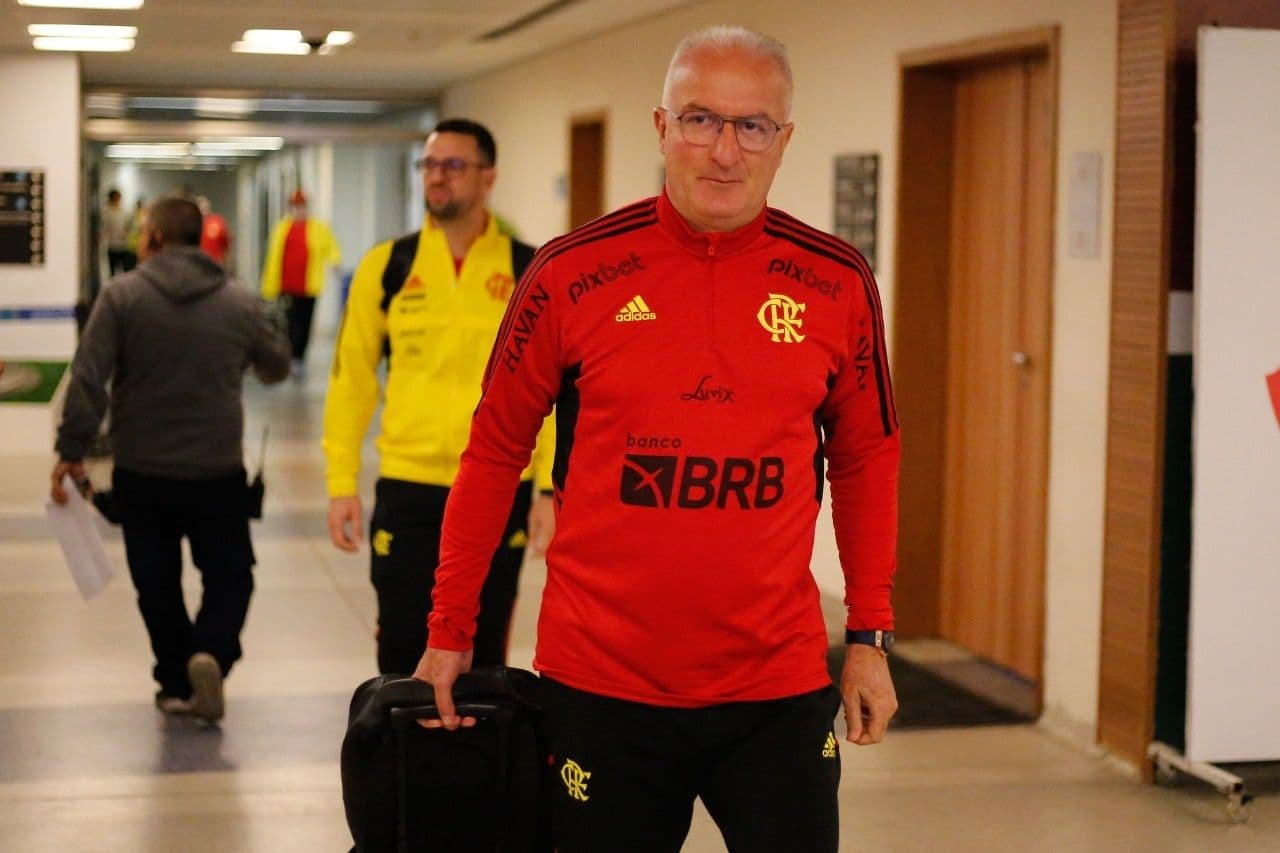 Dorival comemorou vitória no Maracanã