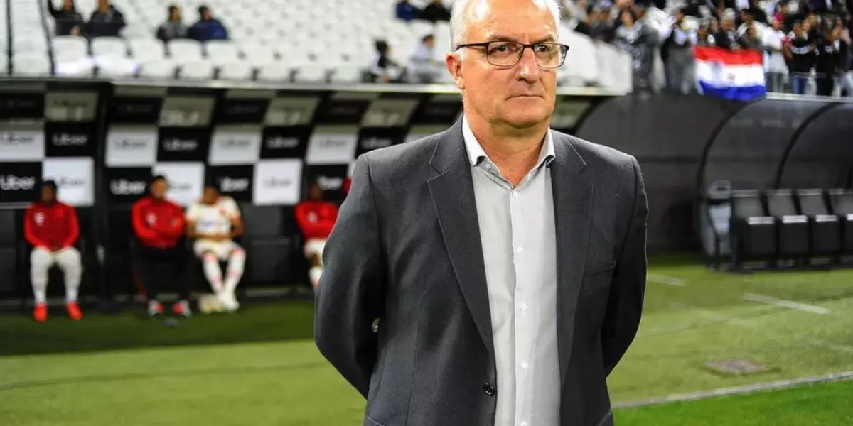 Dorival Júnior foi apresentado como treinador do São Paulo nesta sexta-feira, 22 de abril de 2023, no CT da Barra Funda
