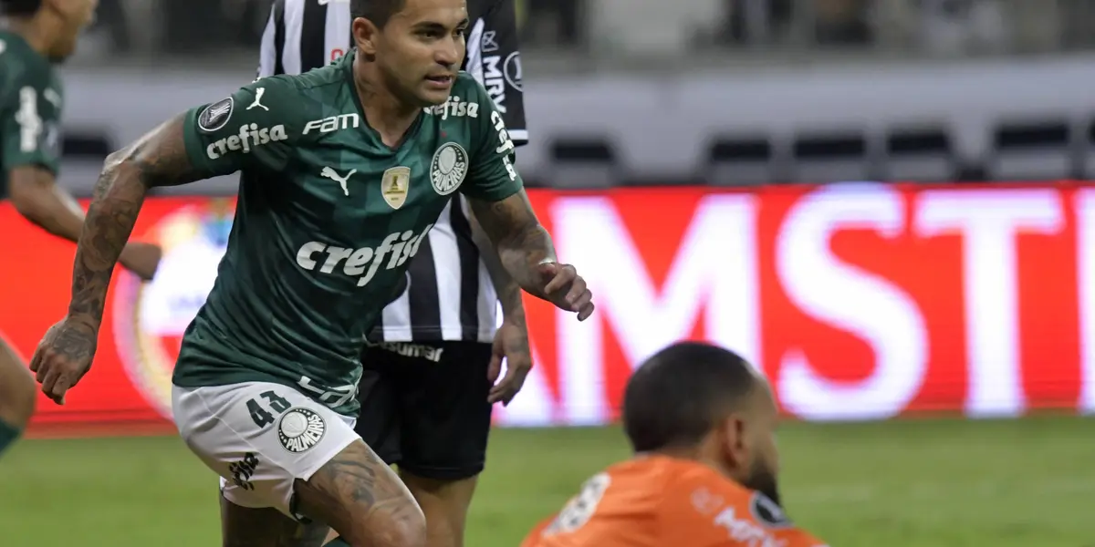 Dudu ataca Atlético-MG por querer anular seu gol pela Copa Libertadores, o da classificação alviverde para a grande final