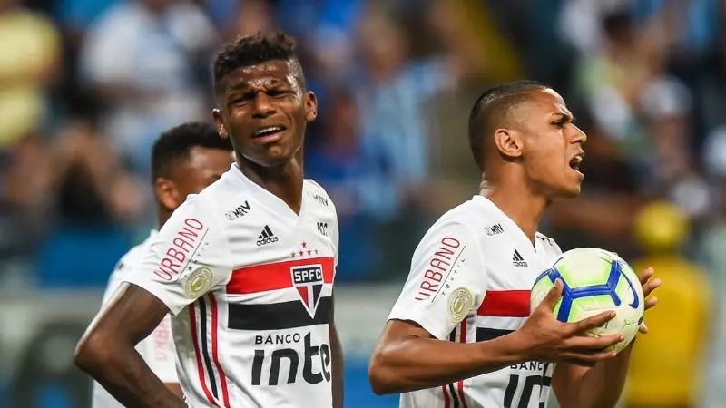 Dupla equatoriana recebe notícia impactante